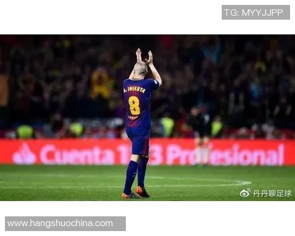 外国足球明星在海边的奇妙瞬间引发热议与关注 外国足球明星在海边的奇妙瞬间引发热议与关注