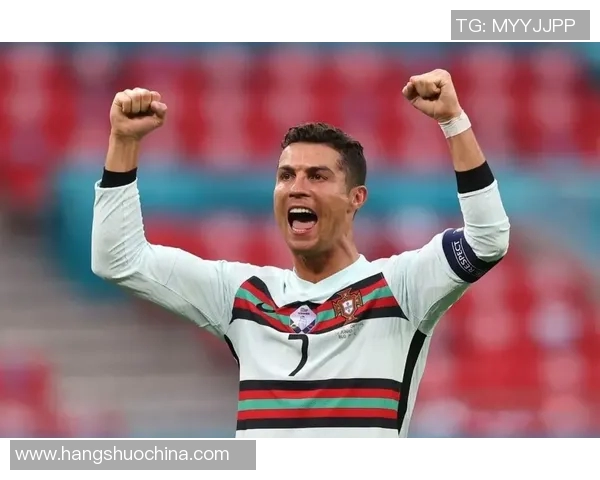 足球明星C罗的绝技揭秘与训练技巧分享 足球明星C罗的绝技揭秘与训练技巧分享