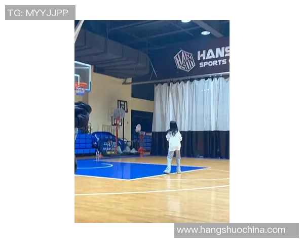 篮球明星浪漫求婚现场感动全场见证爱情的力量与激情